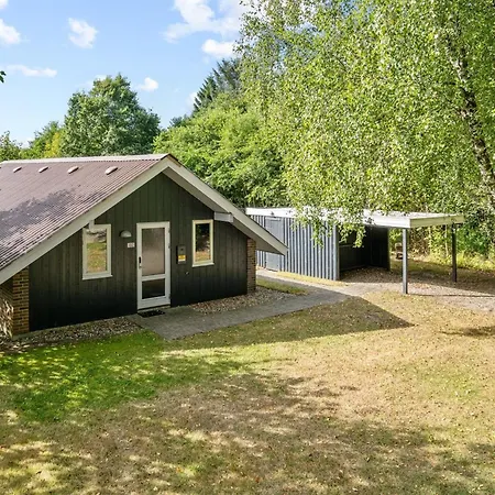 Pance - 20km To The Fjord By Interhome Hébergement de vacances