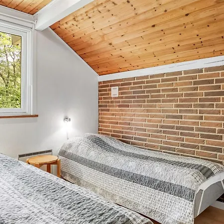 Pance - 20km To The Fjord By Interhome