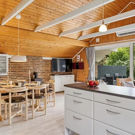 Hébergement de vacances Pance - 20km To The Fjord By Interhome