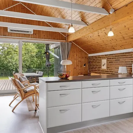 Pance - 20km To The Fjord By Interhome Toftlund