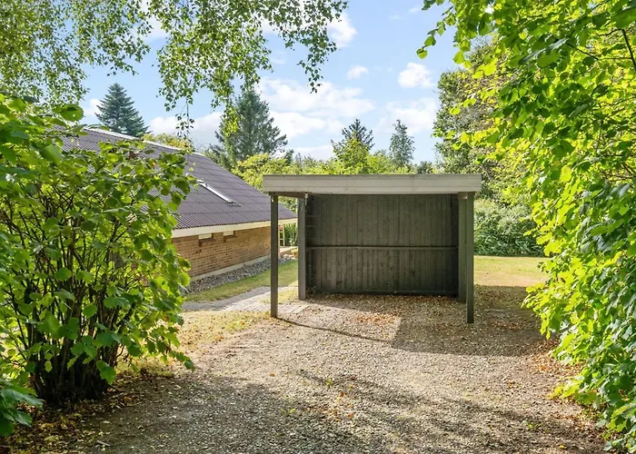 Pance - 20km To The Fjord By Interhome