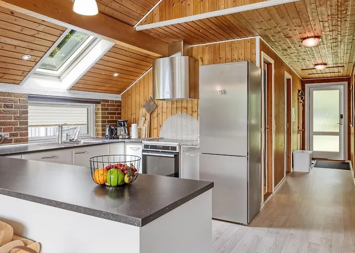 Pance - 20km To The Fjord By Interhome Feriehus