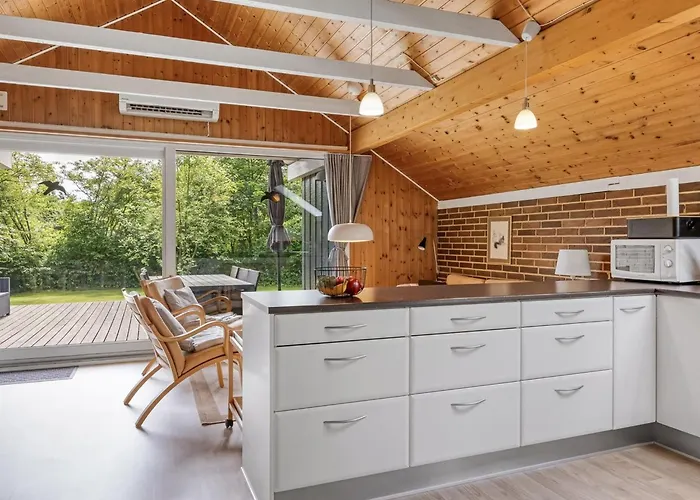 Pance - 20km To The Fjord By Interhome Toftlund